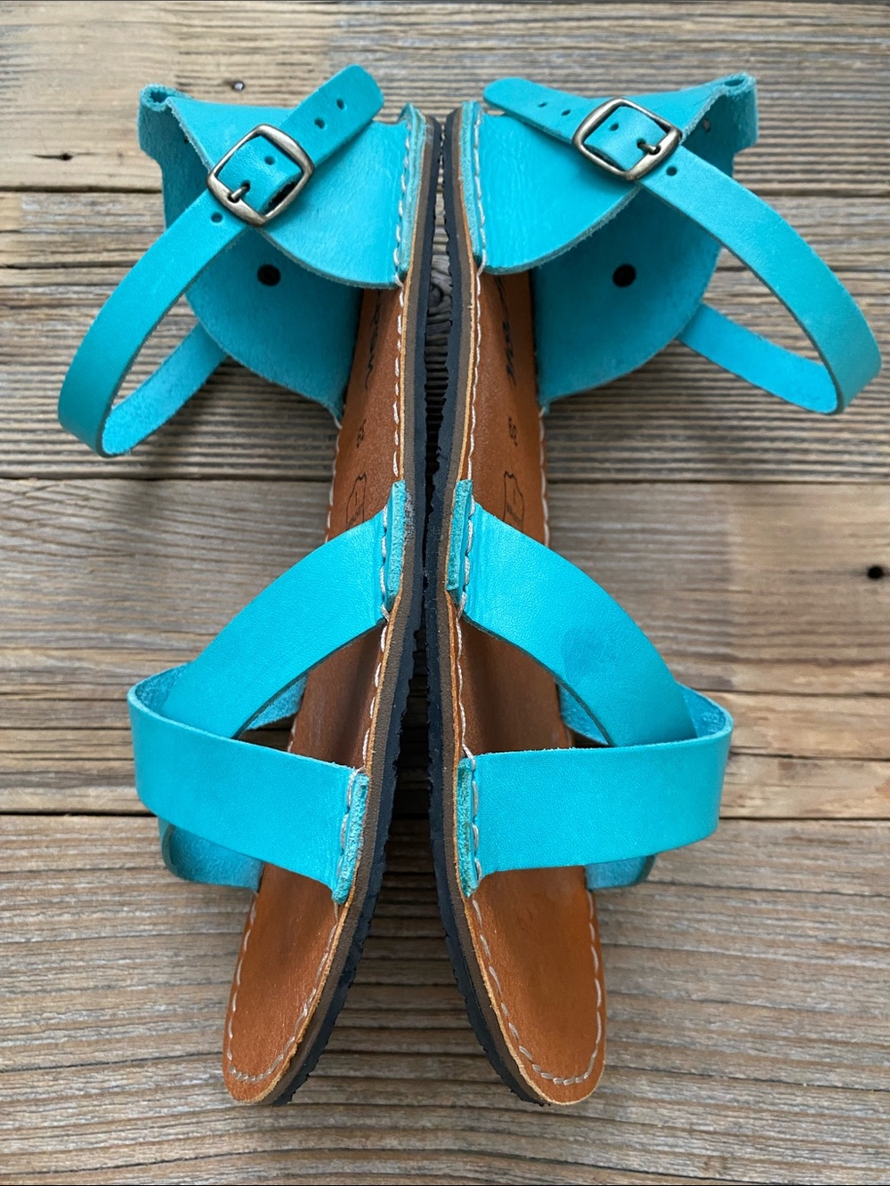 Crupon Febo Cross Barefoot Sandals. Avion. 39. - Picture 3 of 9